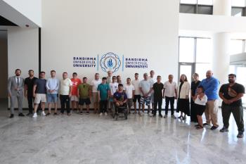 Engelsiz Dalış Ekibinden Rektörümüze Nezaket Ziyareti
